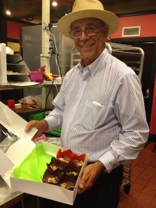 Chef Roux shows his delicious, sustainable chocolate cakes!